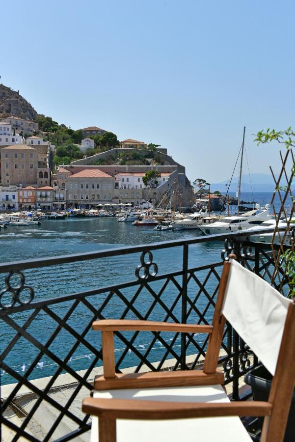 Estia Hydra Hotel Bagian luar foto