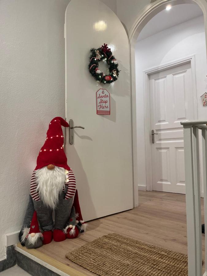 Estia Hydra Hotel Bagian luar foto