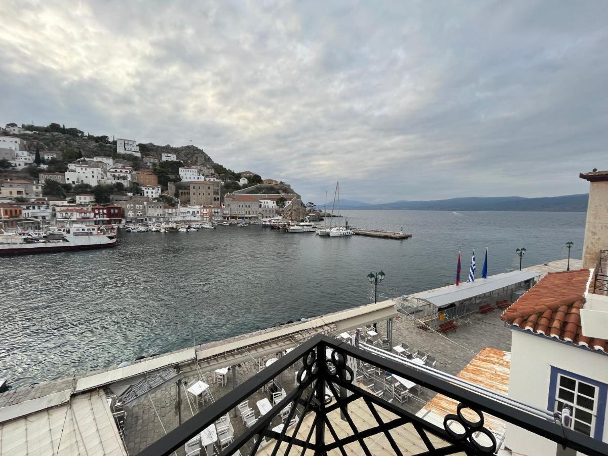 Estia Hydra Hotel Bagian luar foto